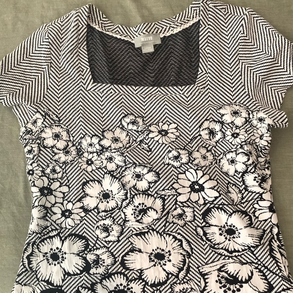 Anthropologie Maeve Hellebore Floral Black on White Top - Picture 3 of 5